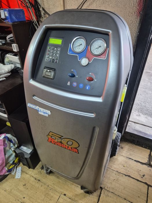 Vand aparat incarcare freon robinair ac690 pro