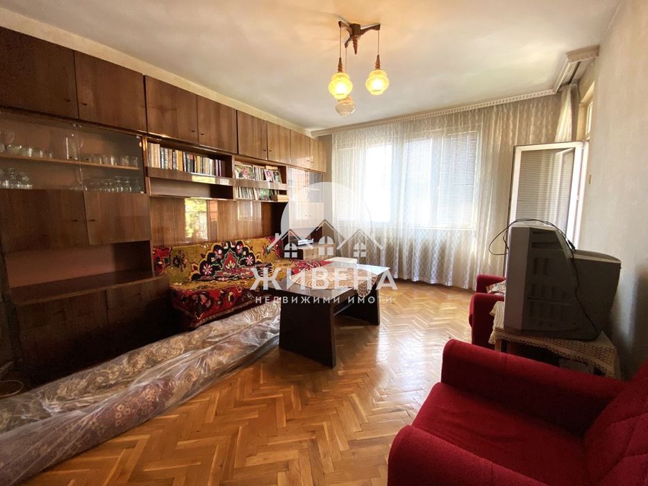 Продава се Тристаен апартамент в Варна, Конфуто - 100 кв.м за 1980 €/кв.м - Снимка #3