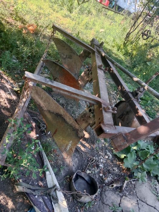 Үш корпусты соқа сатылады