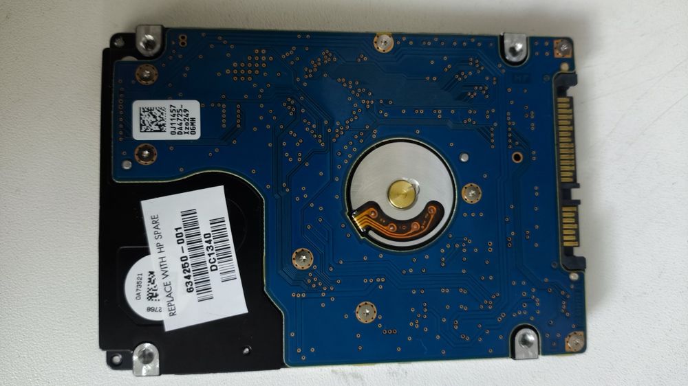 HDD 2,5 " Hitachi 750 gb Sata3