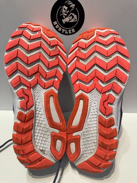 Маратонки SAUCONY JAZZ.Номер 45