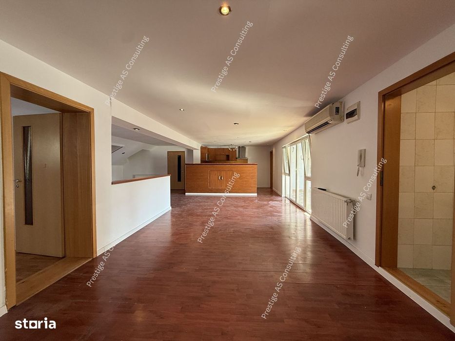Proprietate versatila | 271 mp utili | renovata complet – Elisabetin,