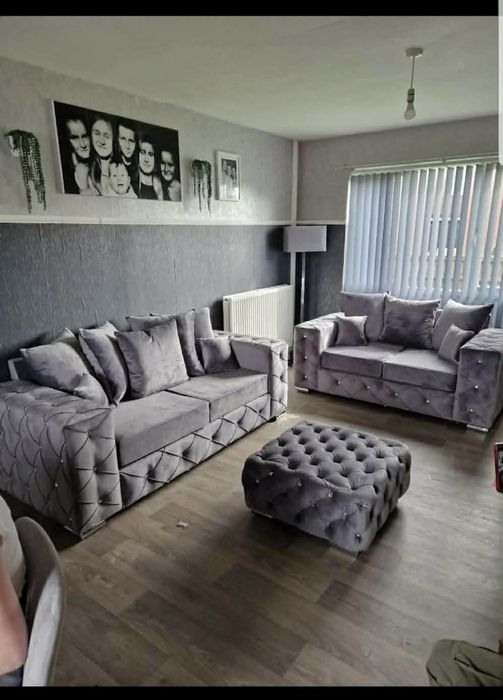 Тапициране на Мебели по Поръчка