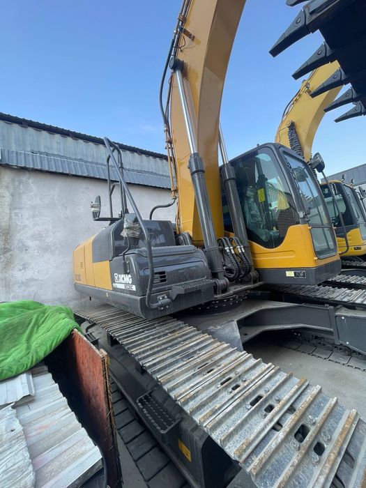 Эксковатор гусеничный