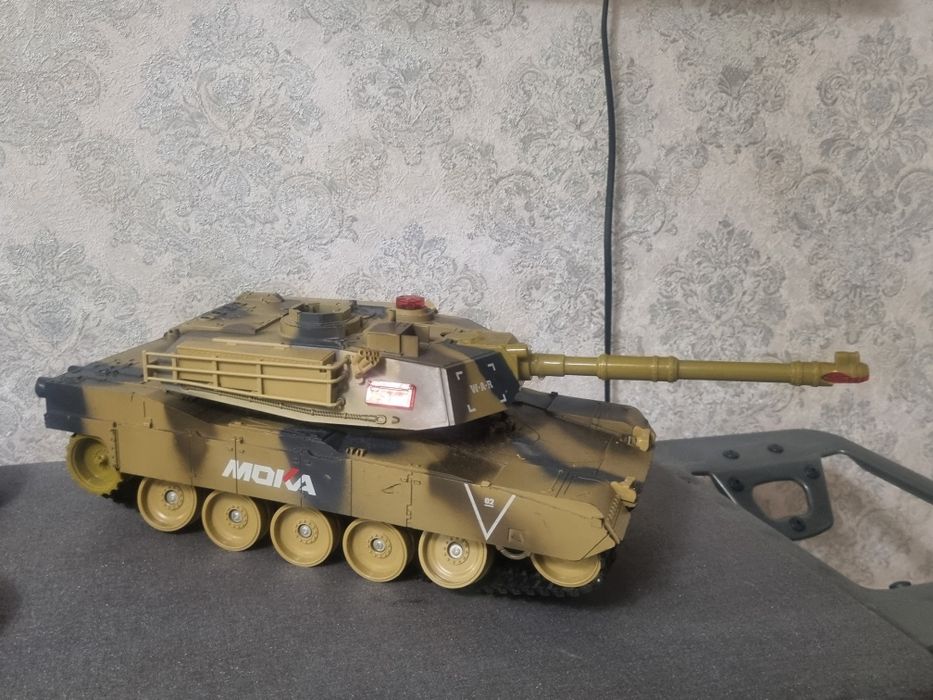 Самолёт танки военные машины