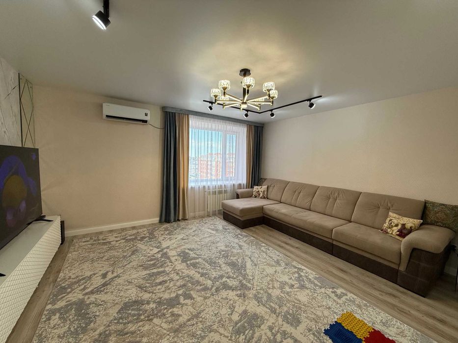 3 комнатная 108 м2 в Юбилейном