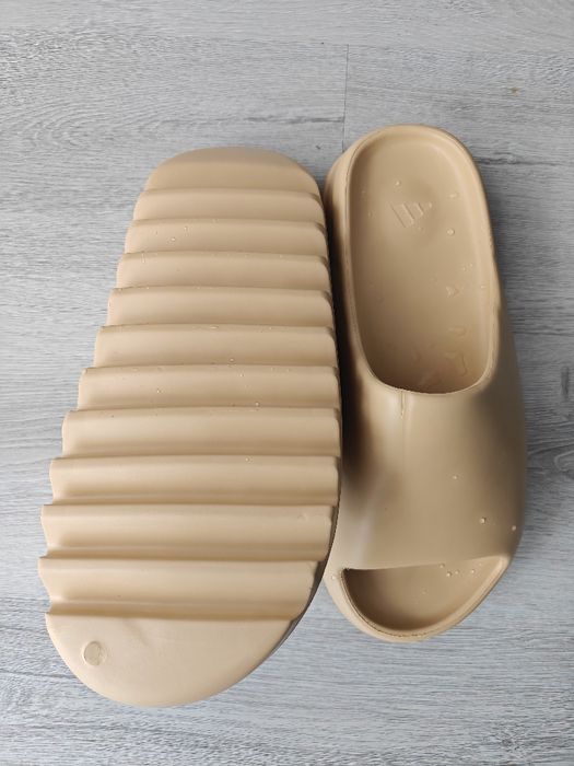 Yeezy Slide 44 bej