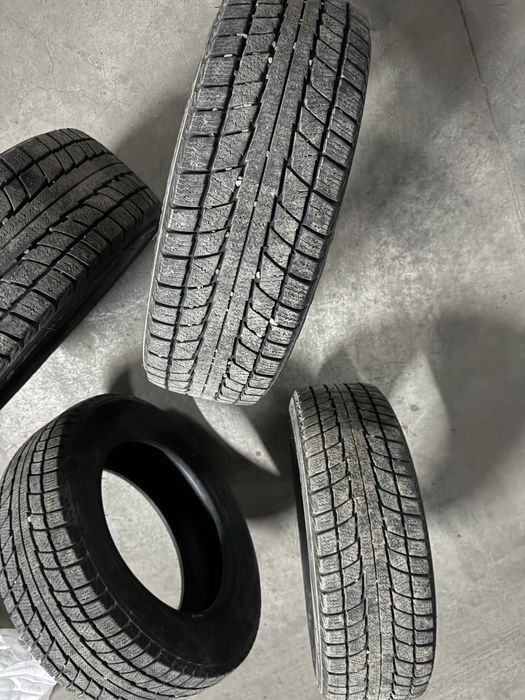 Продам летние/ зимние шины