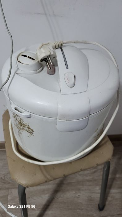 Мультиварка рабочая