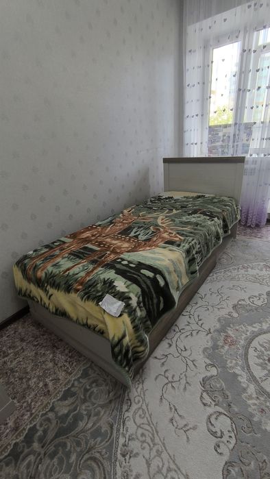 Продам шкаф, кровать, стол
