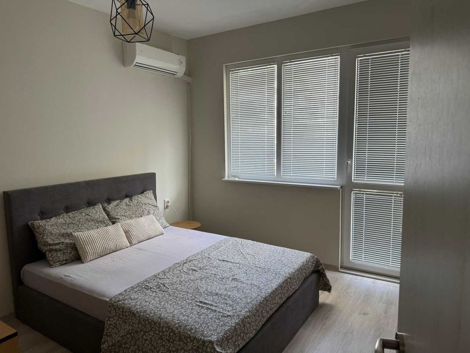 Дава се под наем Двустаен апартамент в Варна, Цветен квартал - 62 кв.м за 500 € - Снимка #8