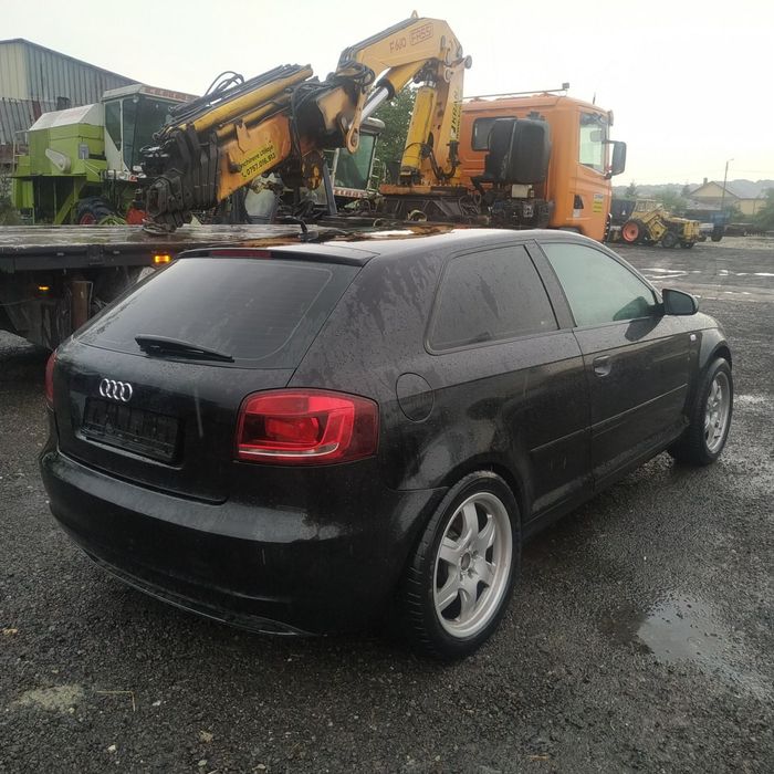Dezmembrari  Audi A3 (8P)  2003  > 2013 2.0 TDI 16V Motorina