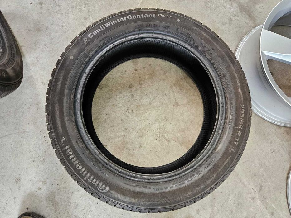 4 Anvelope IARNA 205.55.17 'Continental' ; stare foarte buna