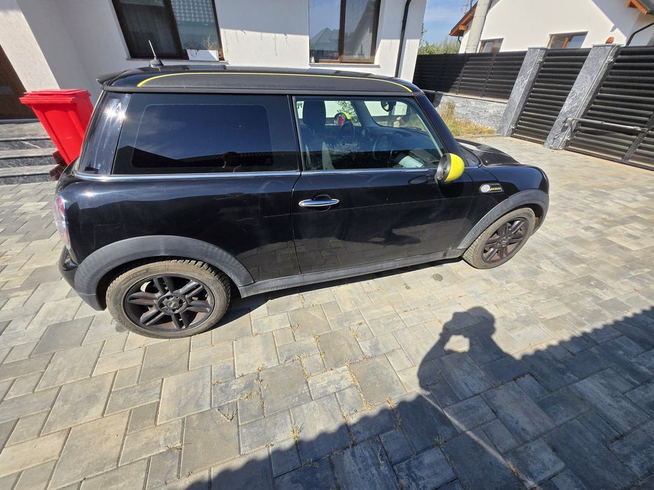 MINI One R56 | 1.6 Benzină | 2013/2014 | Pachet Salt II | Încălzire Scaune & Senzori Parcare