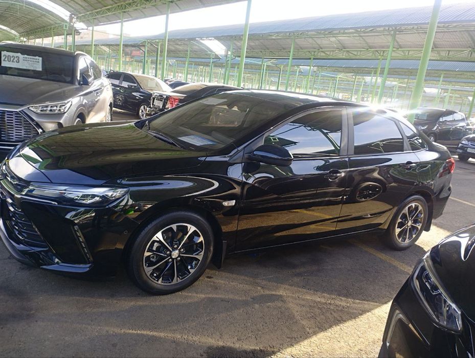 Monza 1.3 atmosferni 2023 yil  qora rang