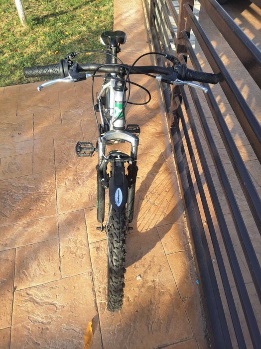 Bicicleta de vanzare