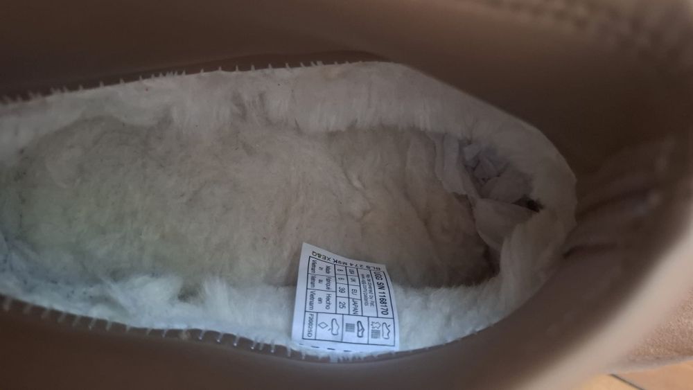 UGG  mini dipper