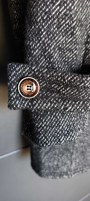 Мъжко вълнено палто Zara размер XL(умалено L)с цип в сив цвят