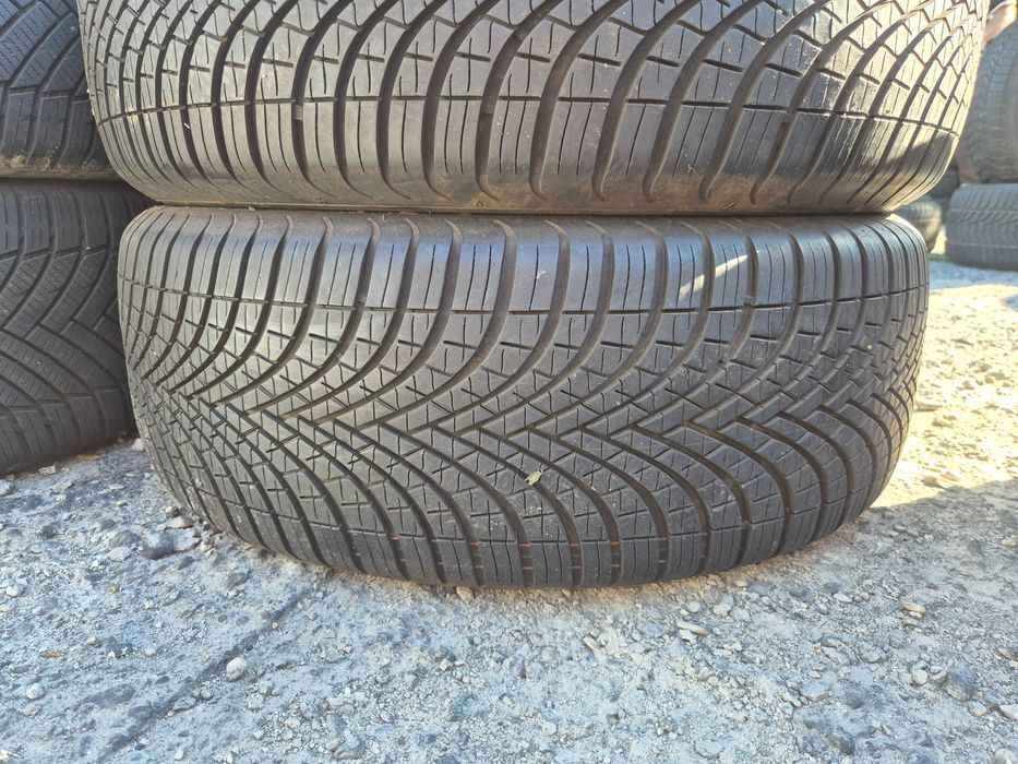 2 Anvelope M+S VARA IARNA 4 Sezoane - 235/55/18 104V - DUNLOP - CA NOI - DOT 2024 !