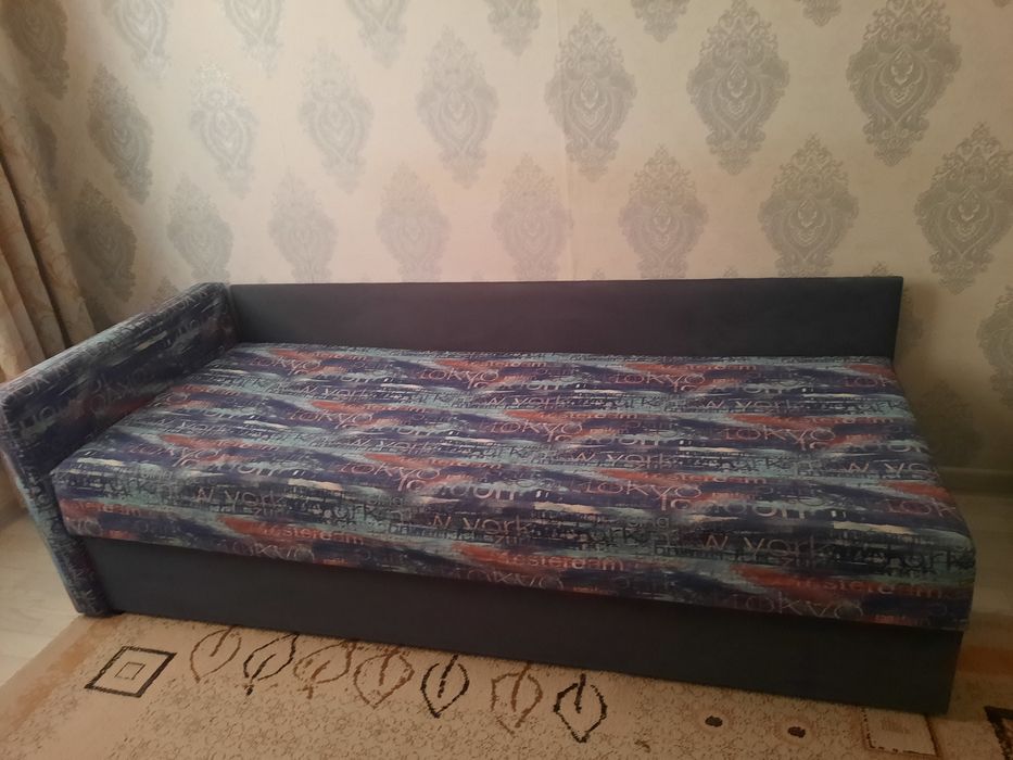 Диван такта в отличном состоянии