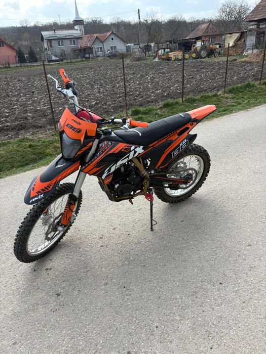 Se vinde Cross in stare foare buna