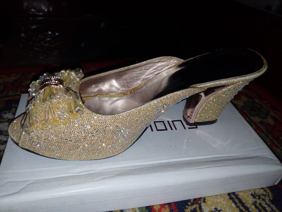 Xojayin va kotib video yashirin kamera