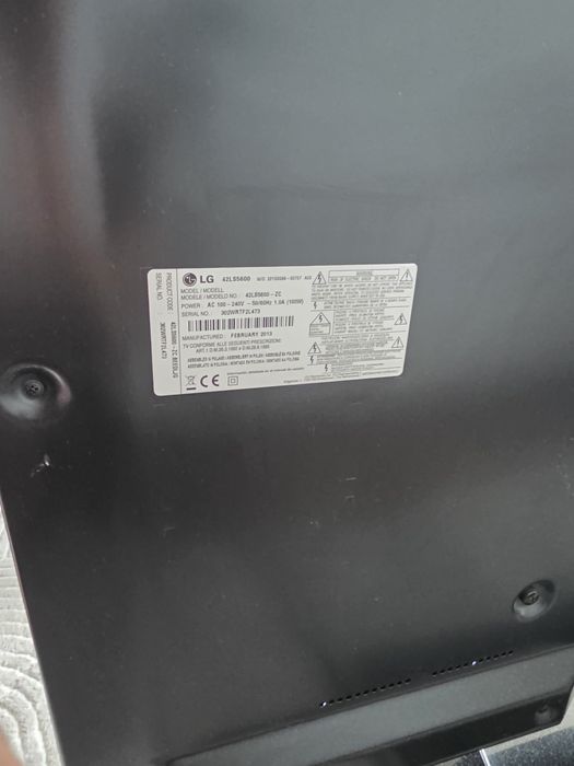 LG 42 INCH телевизор