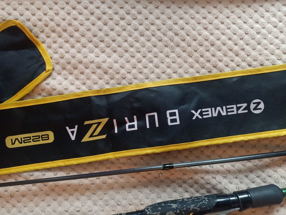 Продам спининг вместе с катушкой