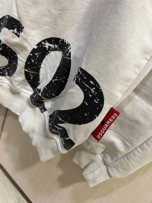 Блуза DSQ2 топ състояние !