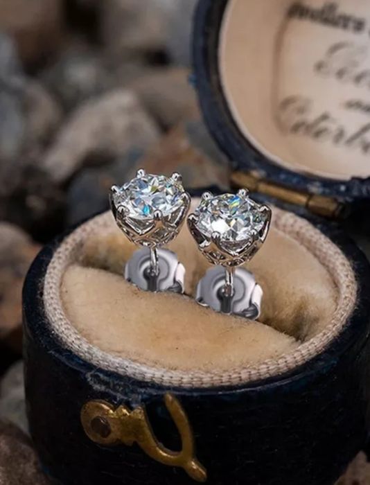 Cercei diamant moissanite 1 carat