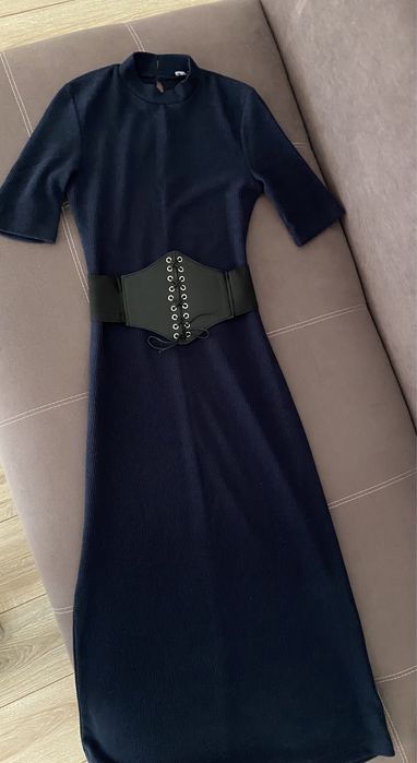 Продаю трикотажное платье