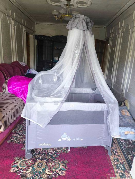 детская кроватка