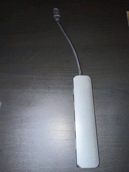 Pachet hub-uri USB – Hama + Satechi USB-C (pentru laptop)