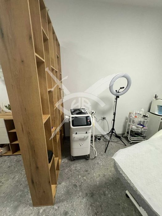 Продава се Офис в Бургас, Зорница - 40 кв.м за 1575 €/кв.м - Снимка #5