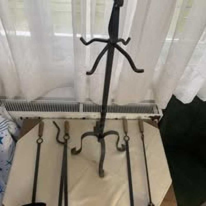 Ustensile de semineu