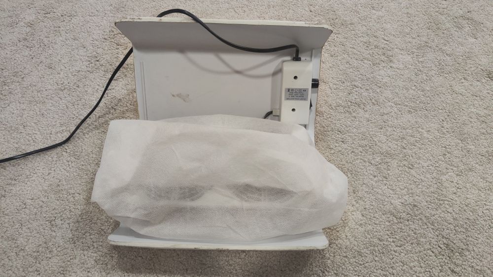 Продается пылесос для маникюра БУ