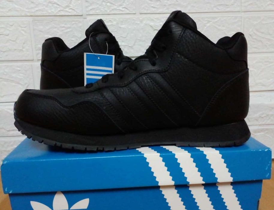 Зимние кроссовки "ADIDAS"