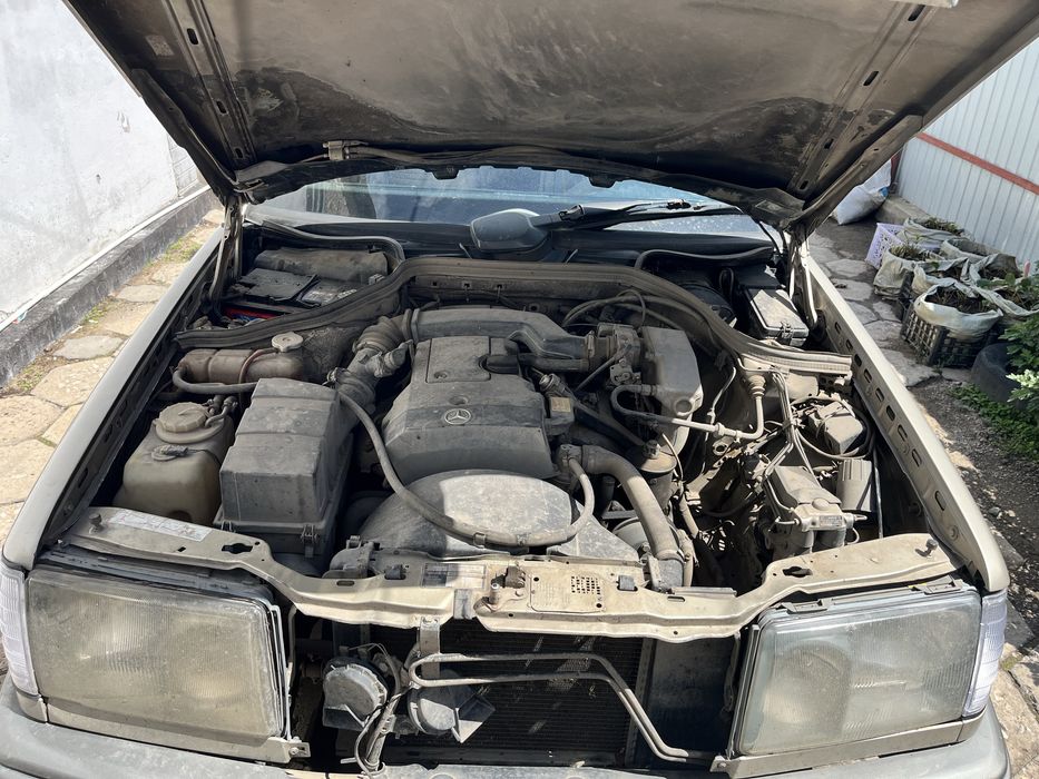 Мерседес 124