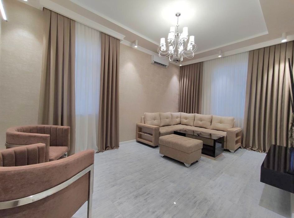 Срочно сдаётся 2х комнатная квартира Новостройка  Яккасарайском районе