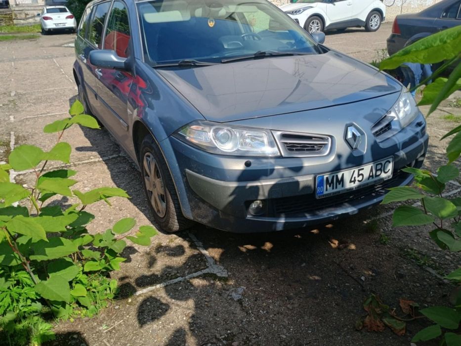 Renault Megan 1.6   preț 1400€