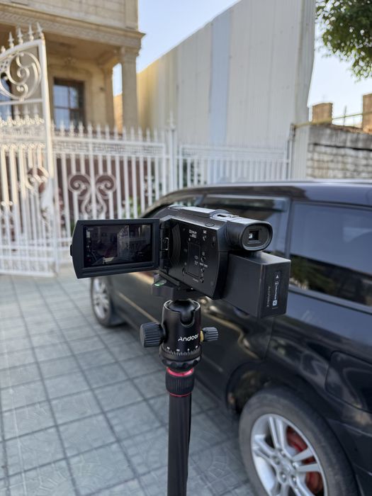 продам 4К камера Sony FDR AX-33