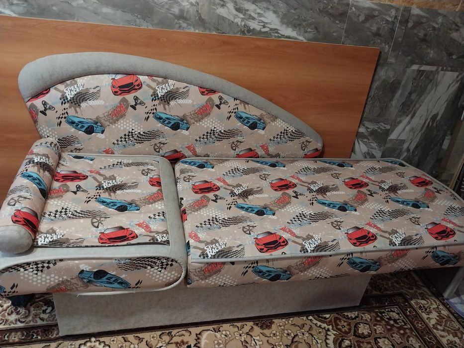 Детский диванчик