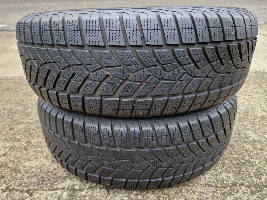 2anvelope iarna  225 65 17 Good Year