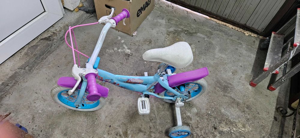 Bicicletă pentru copii 2-6 Roz