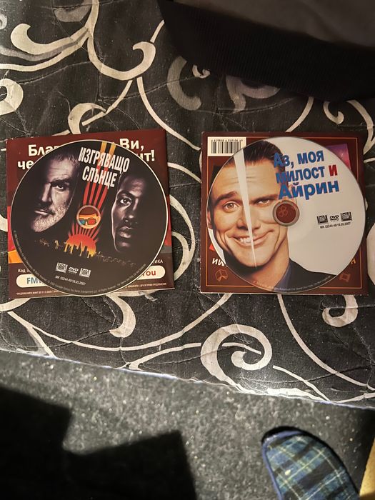 Ps4 Pro (пакет с монитор 27инч HDR Benq, джойстик и игри)