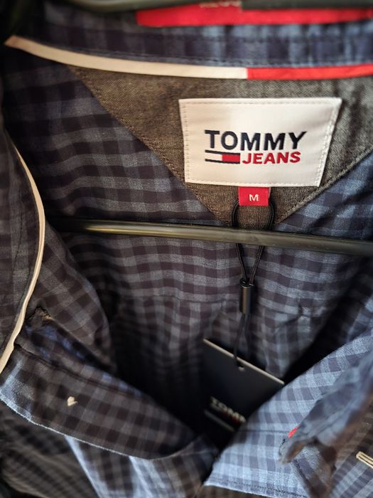 Camasa Tommy Jeans cu eticheta