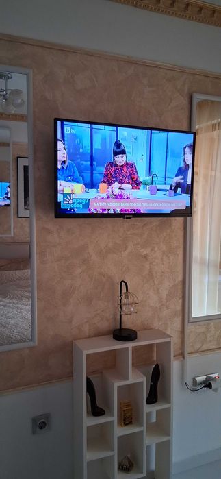 Телевизор 32 инча