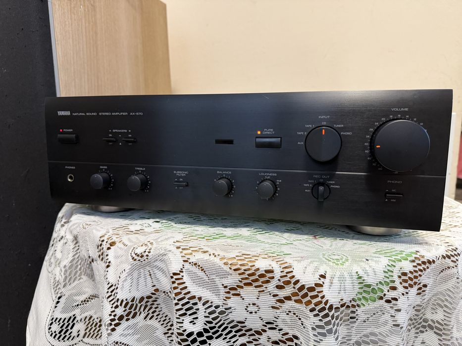 Yamaha AX-570 Стерео усилвател