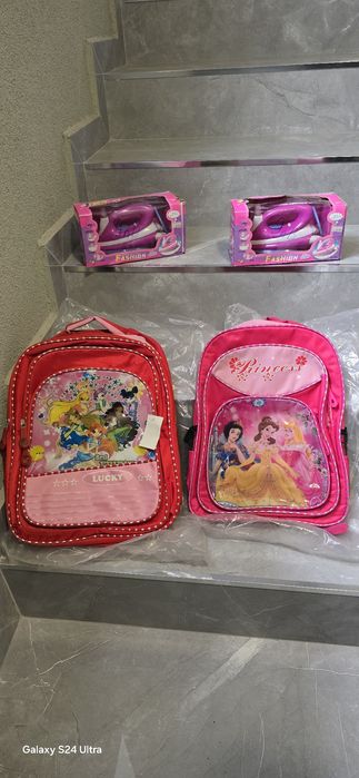 Детски ранички. .