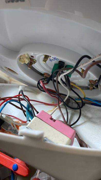 Ремонт Аристона. Установка. Качественно.